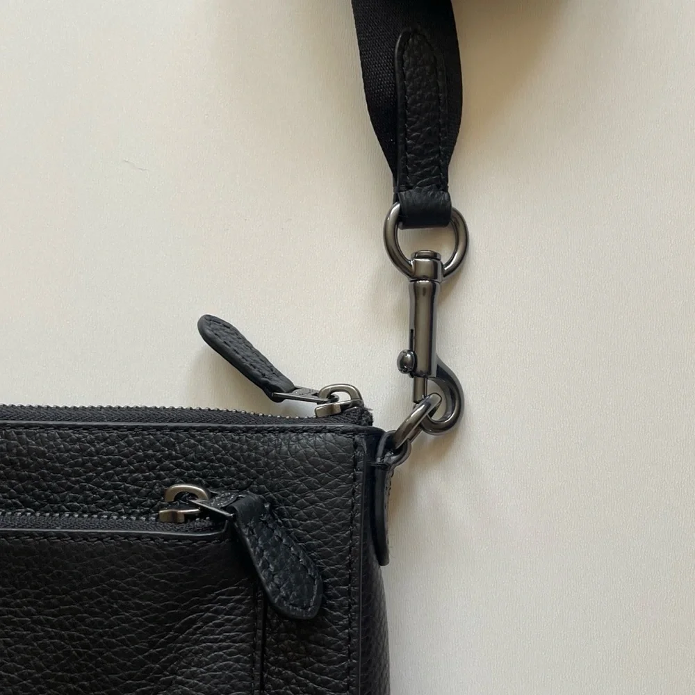 Coach Holden Crossbody Bag - Picture 2 of 9